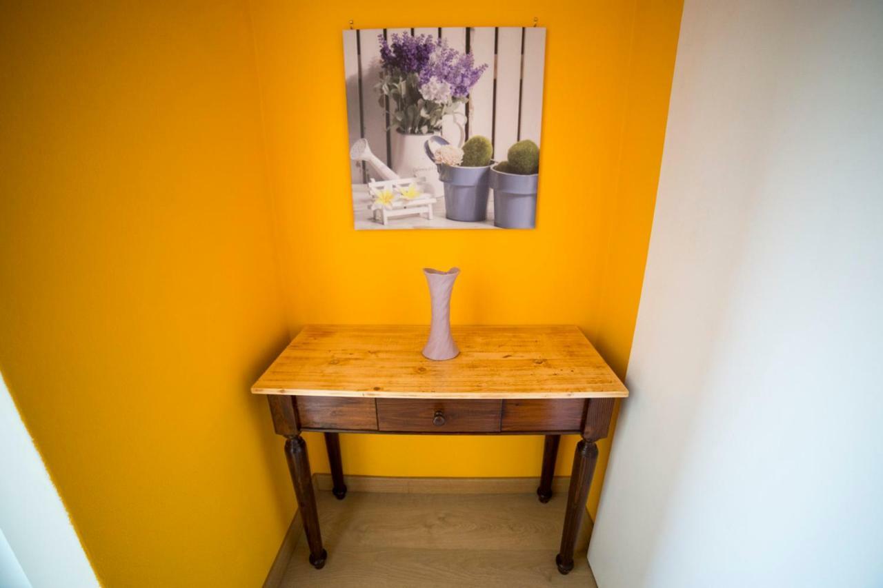 Yellow Orange Catania Ognina 외부 사진